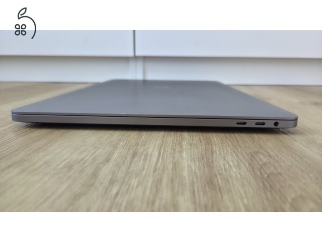 Apple Macbook Pro 16 2019 A2141 (16