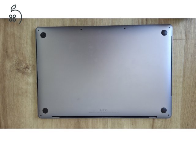 Apple Macbook Pro 16 2019 A2141 (16