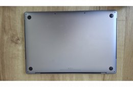 Apple Macbook Pro 16 2019 A2141 (16