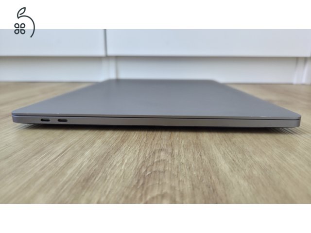 Apple Macbook Pro 16 2019 A2141 (16
