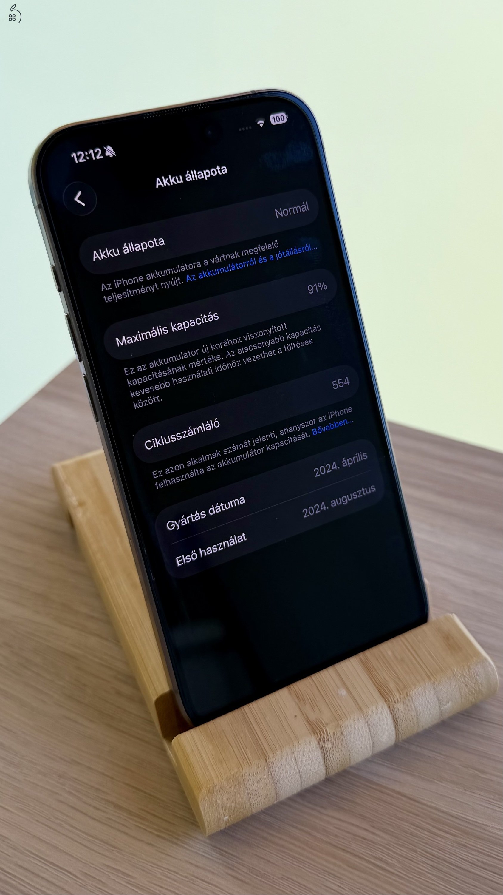 iPhone 15 Pro 256GB, Natural Titanium, Független , Újszerű.