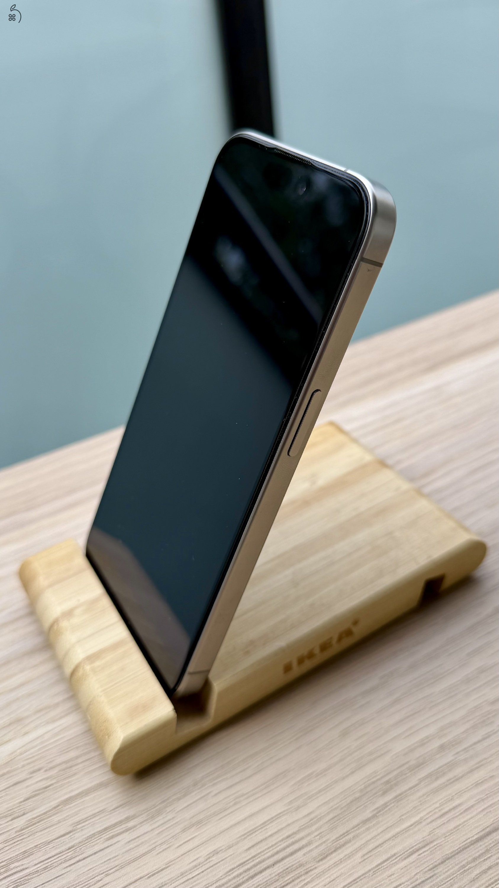iPhone 15 Pro 256GB, Natural Titanium, Független , Újszerű.