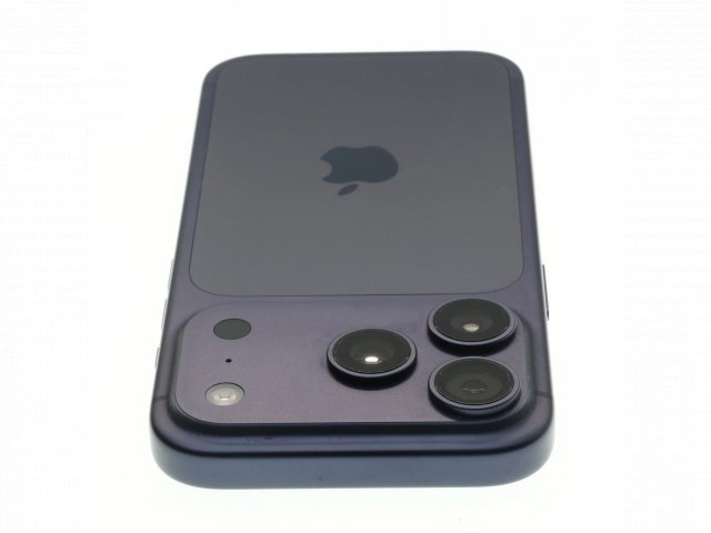 Apple iPhone 17 Pro 256 GB Deep Blue 92%