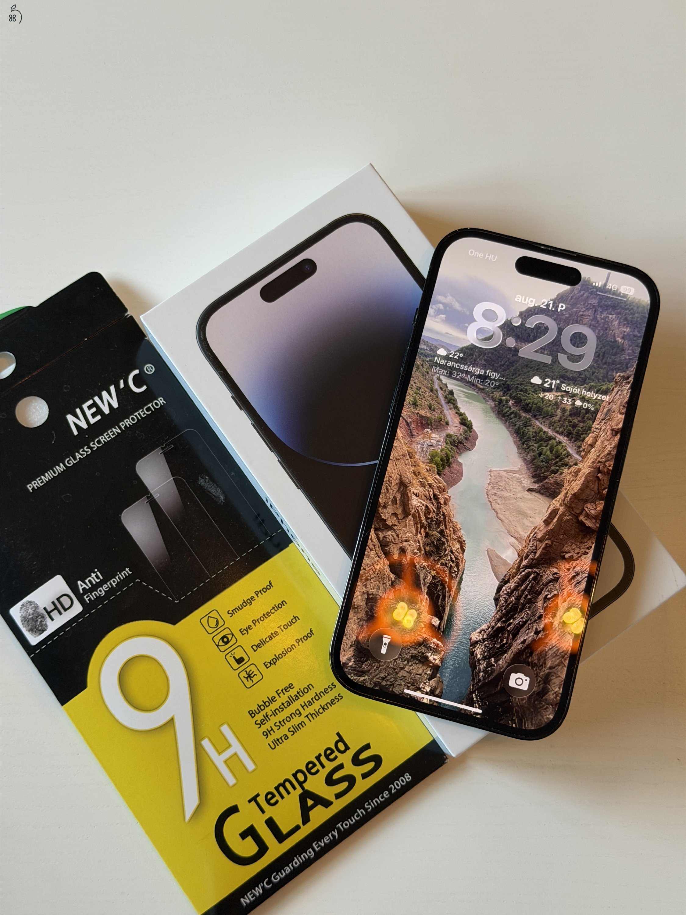 Tökéletes, karcmentes iPhone 14 Pro 256GB – Fekete