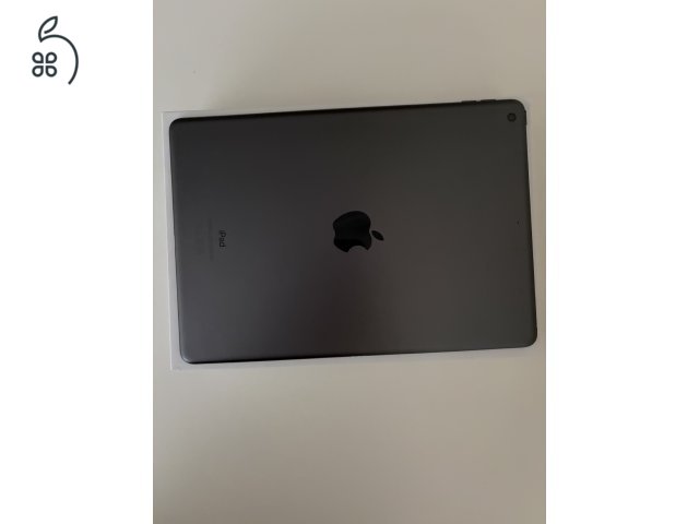 Eladó 8. generációs iPad - SpaceGrey