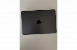 Eladó 8. generációs iPad - SpaceGrey