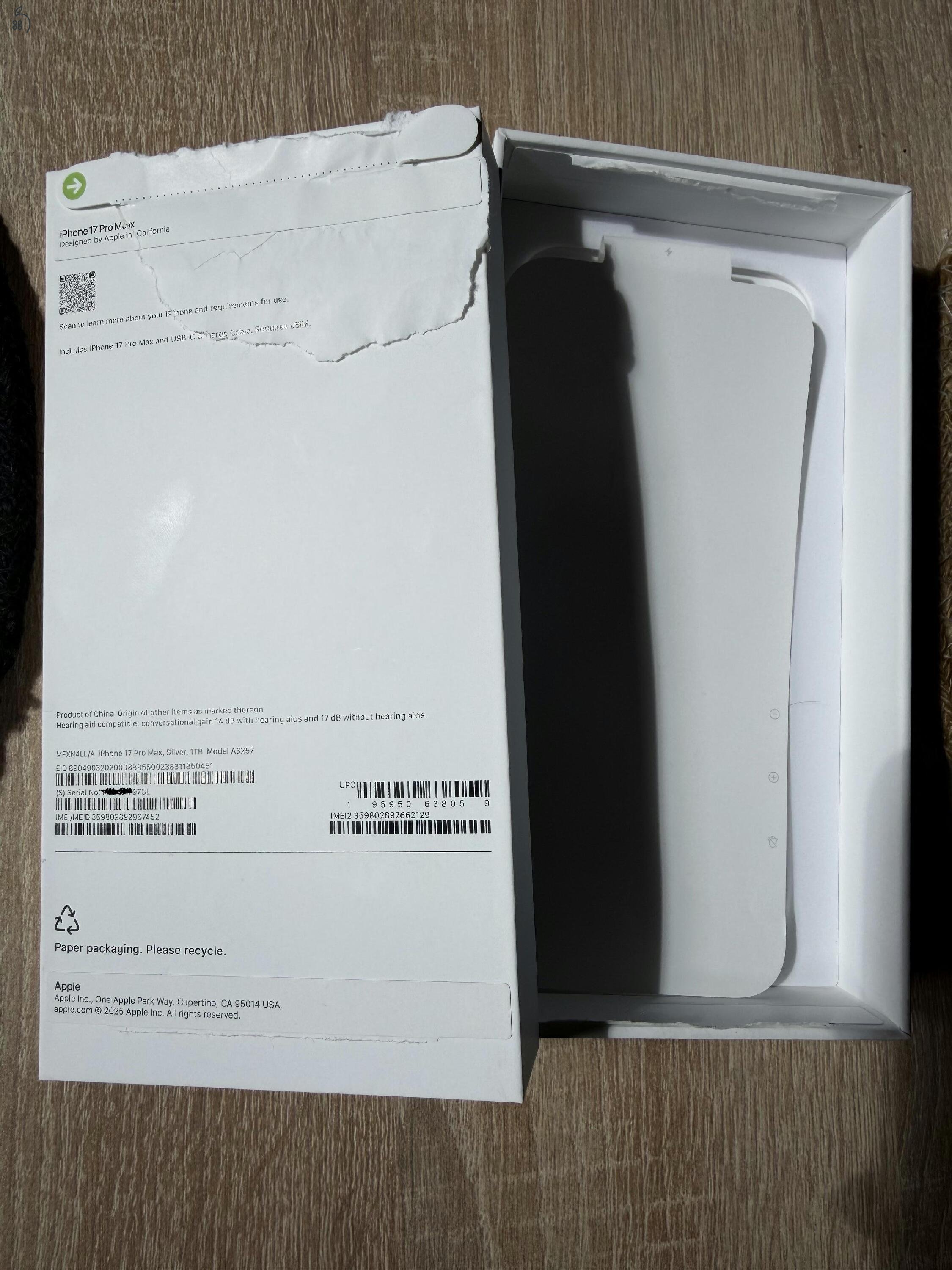 iPhone 17 Pro Max 1TB Silver (, Dobozában, Garanciális) – AZONNAL ÁTVEHETŐ!