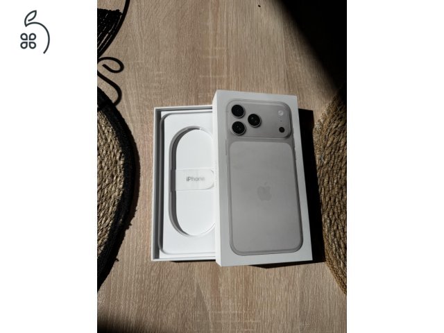 iPhone 17 Pro Max 1TB Silver (, Dobozában, Garanciális) – AZONNAL ÁTVEHETŐ!