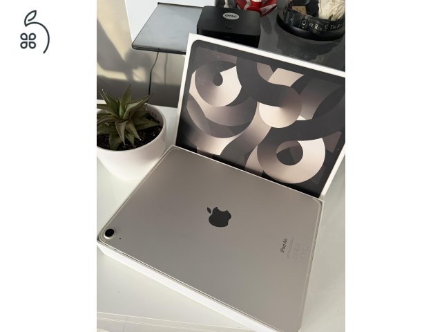 Eladó iPad Air 5. generációs, 2022., 64GB, Starlight (Ezüst)
