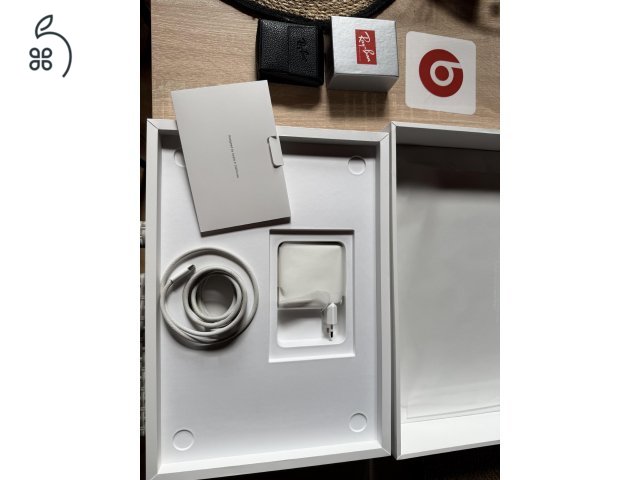 MacBook Pro 16