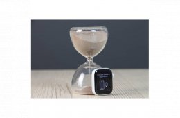Használt Apple Watch S8 41mm GPS silver B US-8396