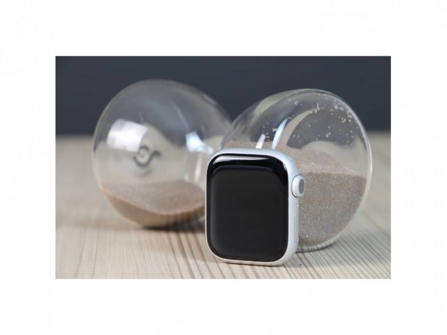 Használt Apple Watch S8 41mm GPS silver B US-8396