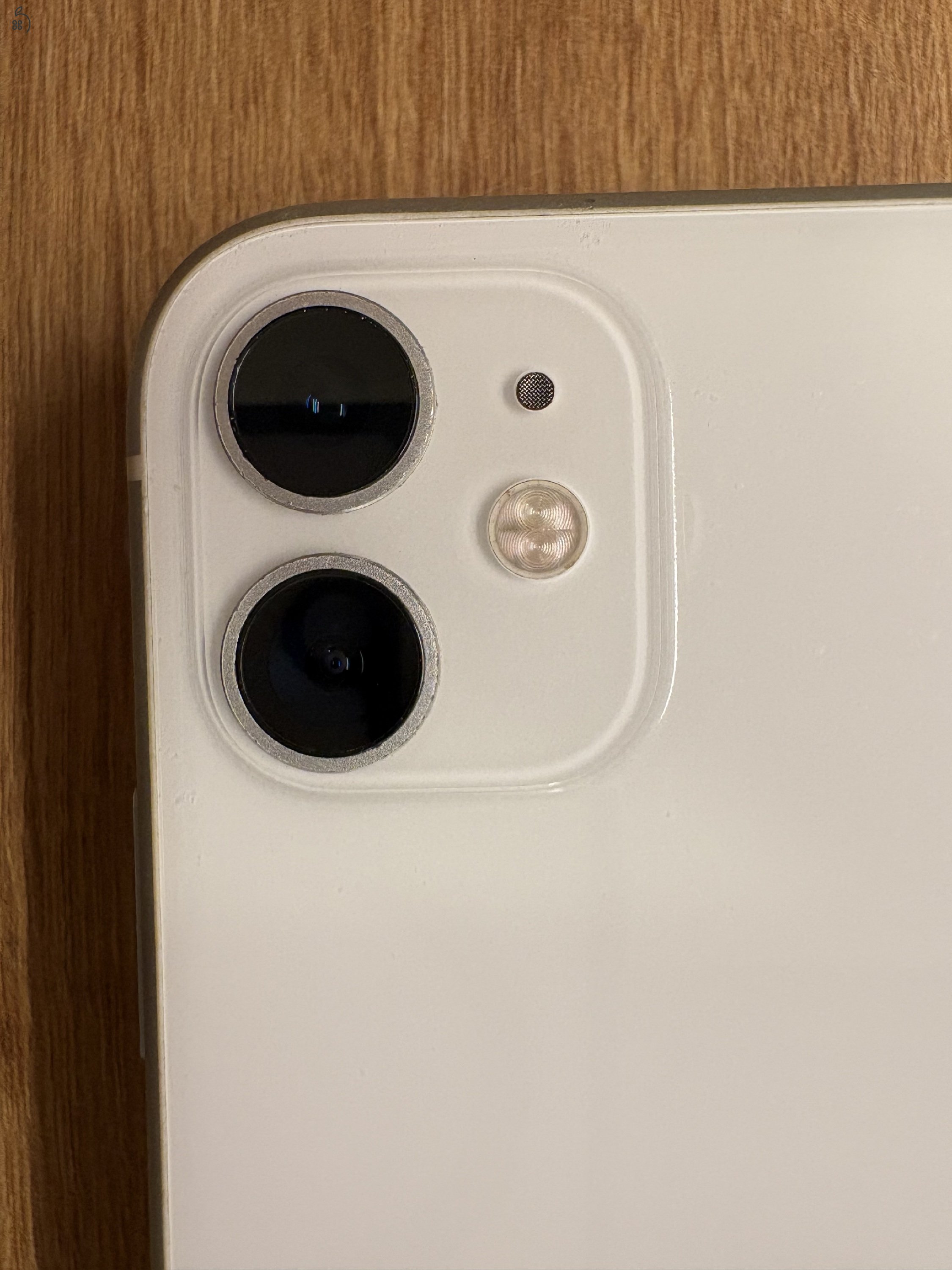 iPhone 11 64GB fehér – gyári, dobozzal