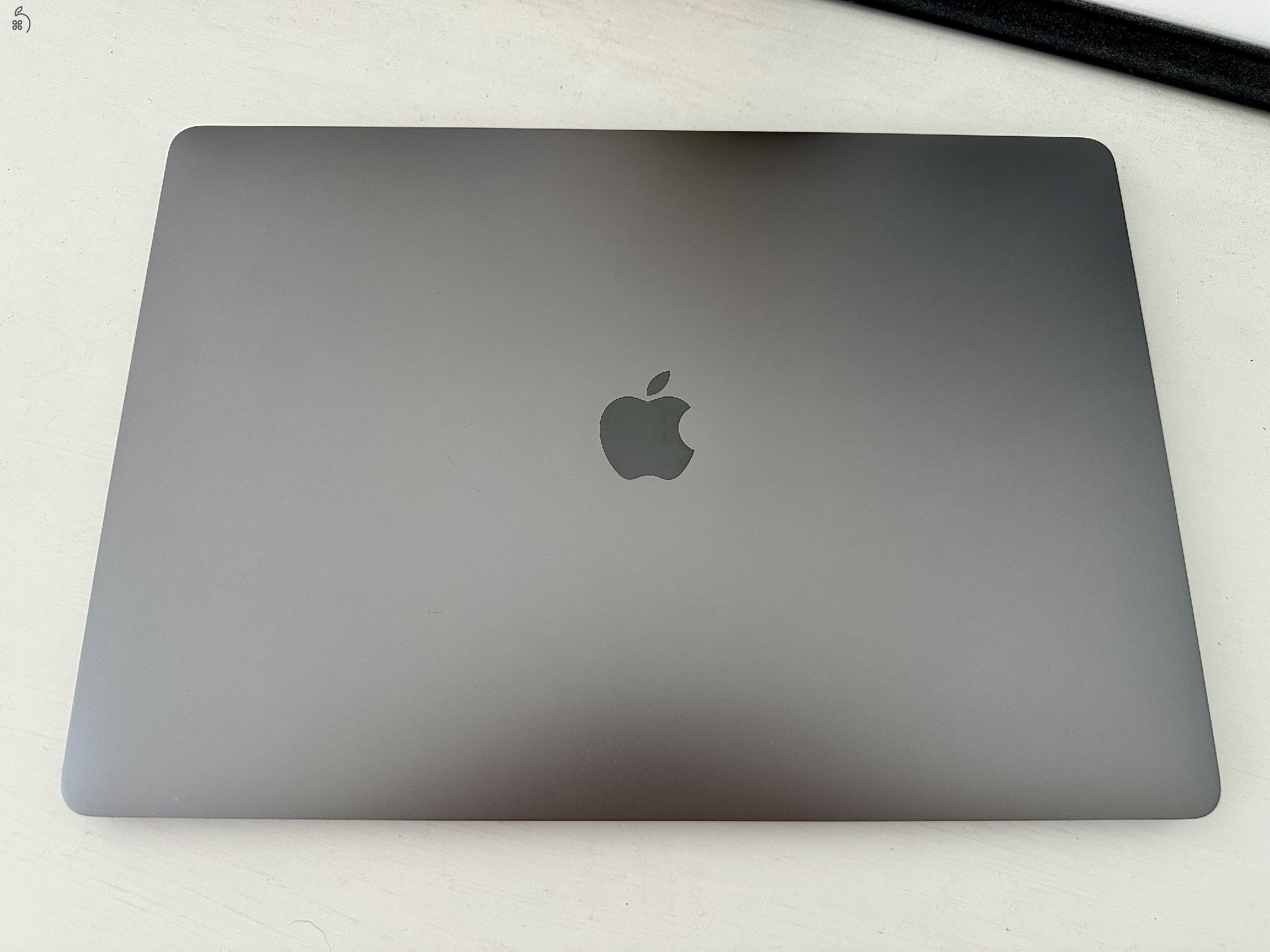 MacBook Pro 15 TouchBar 2018 Space Gray 256GB 