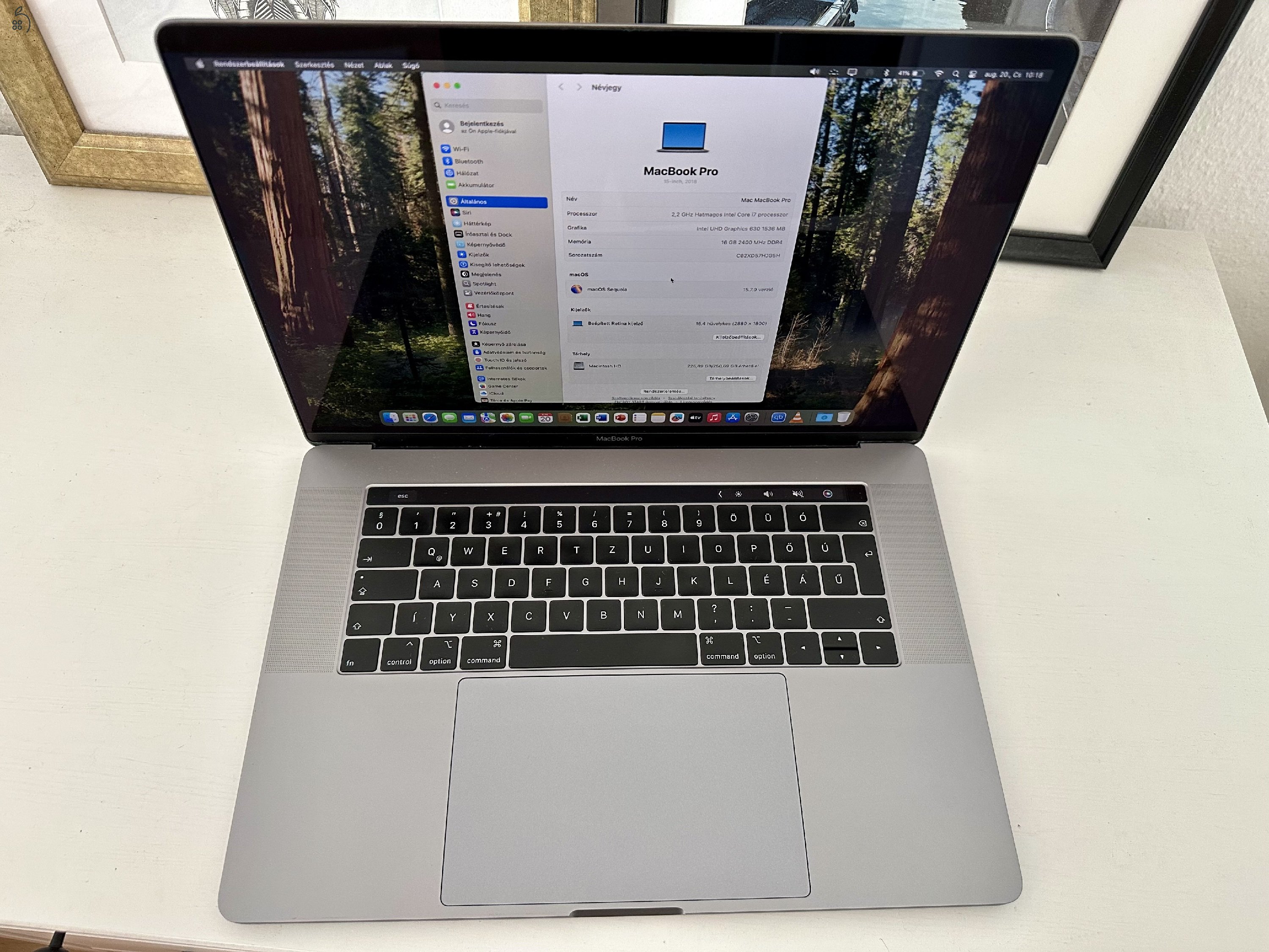 MacBook Pro 15 TouchBar 2018 Space Gray 256GB 