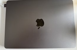 MacBook Air M2 13
