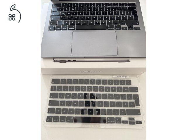 MacBook Air M2 13