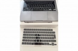 MacBook Air M2 13