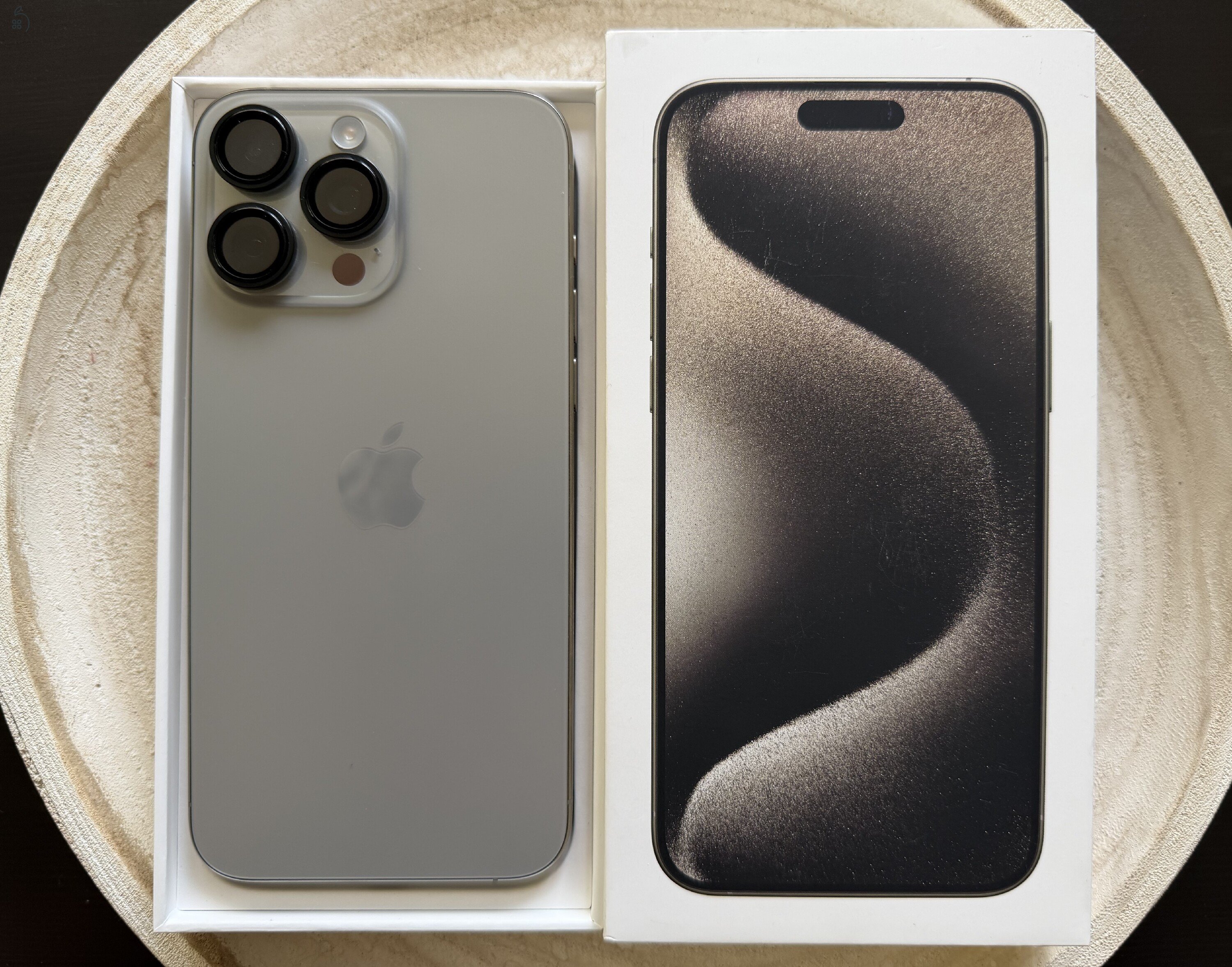 Iphone 15 pro max hajszálkarc mentesen
