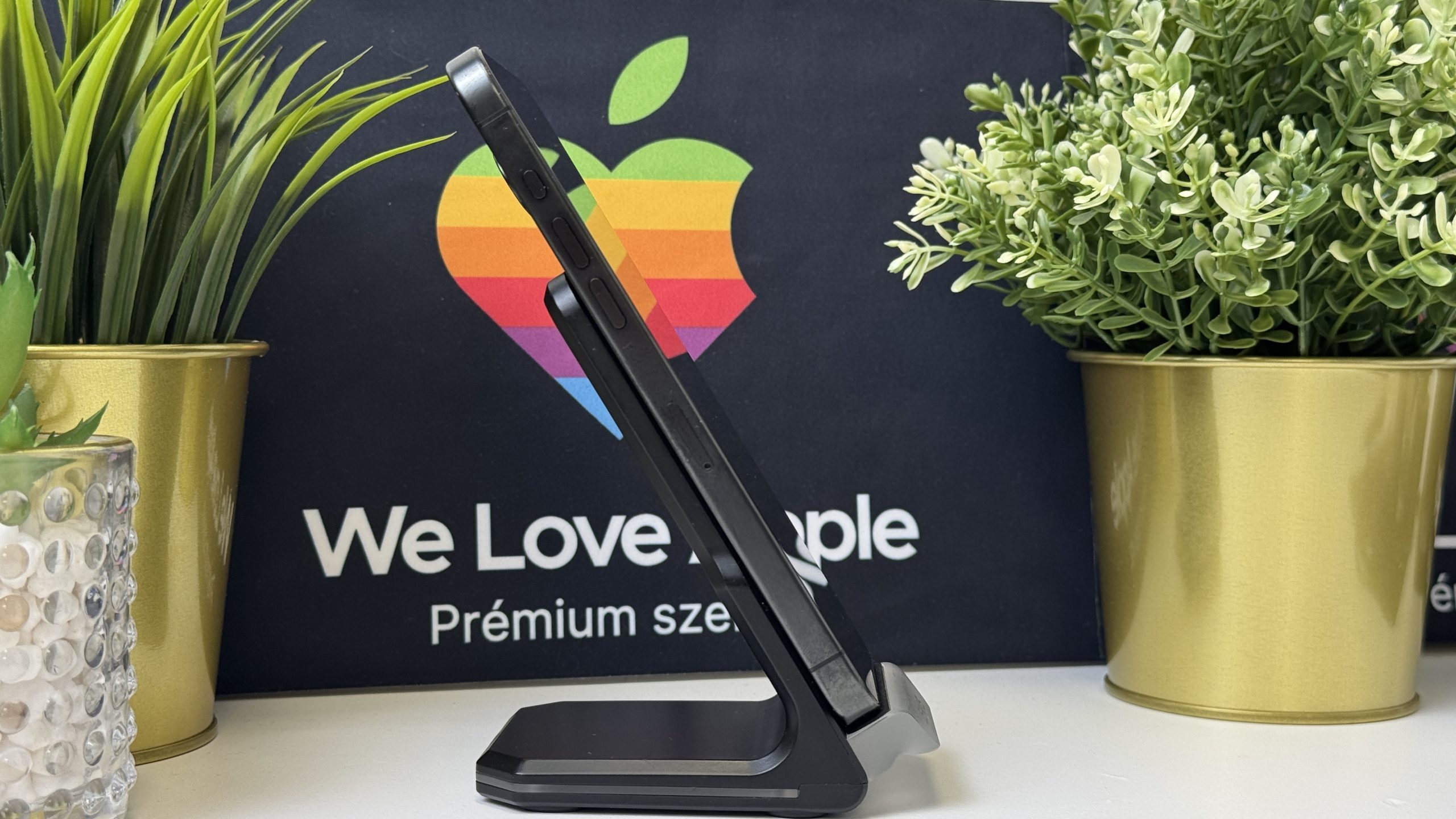 iPhone 15 Pro Max 256GB, Fekete Titán, Független, Számla, 2 Év Garancia, 100%