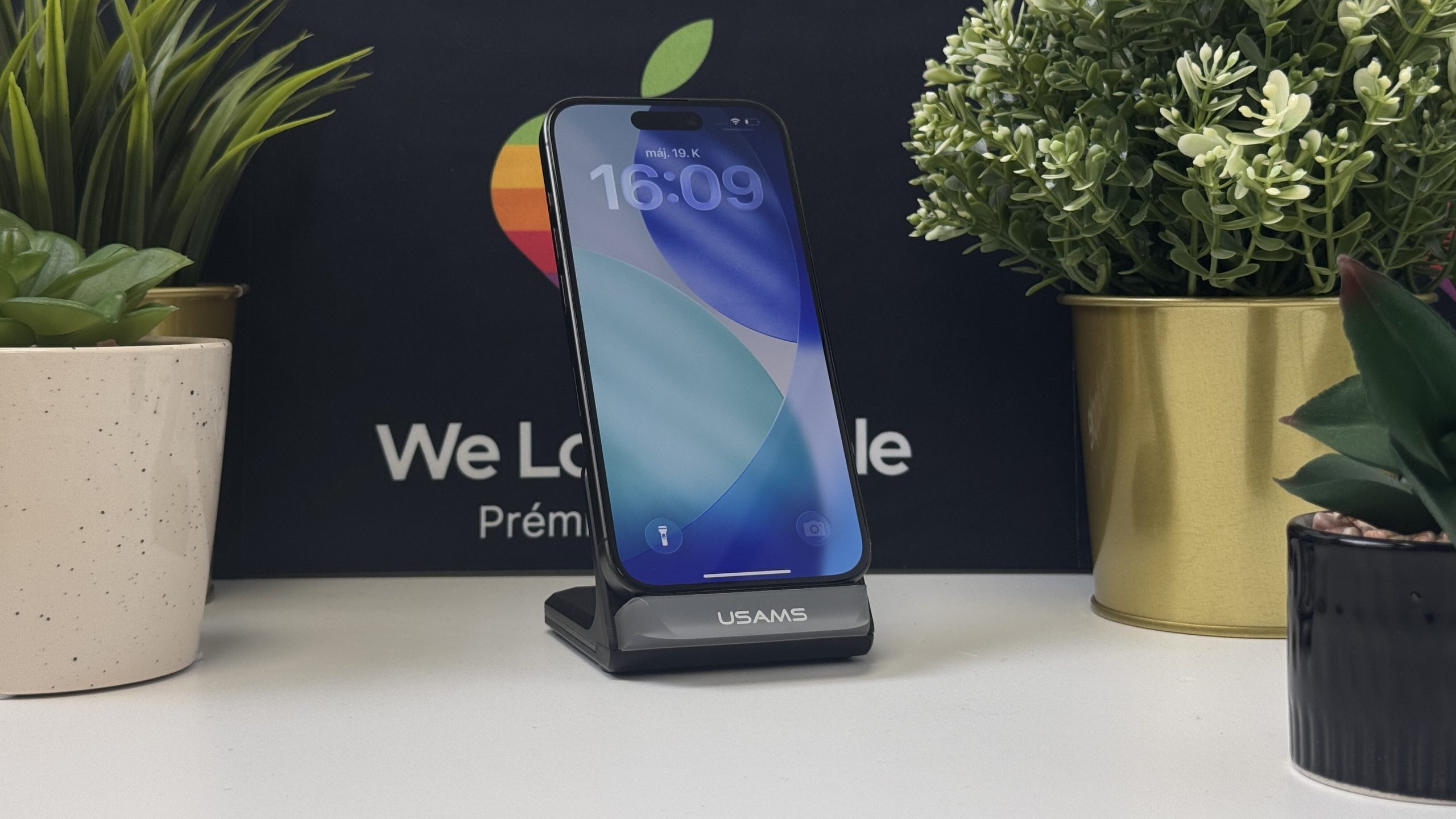 iPhone 15 Pro 256GB, Fekete Titán, Független, Számla, 2 Év Garancia, 100%