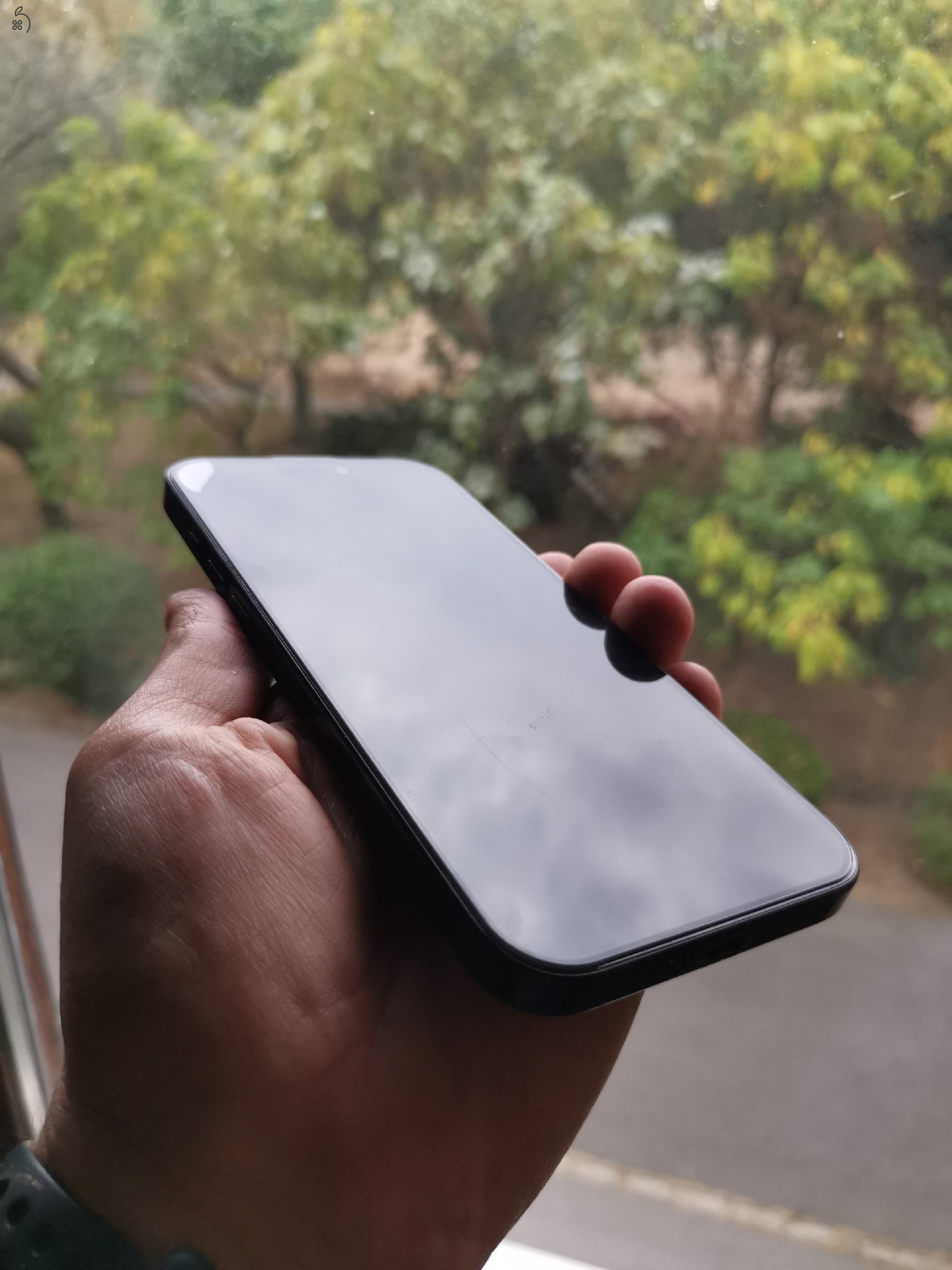 iPhone 16 pro max magánszemélytől Istyle Számla független első tulaj 256GB