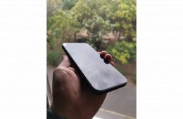 iPhone 16 pro max magánszemélytől Istyle Számla független első tulaj 256GB