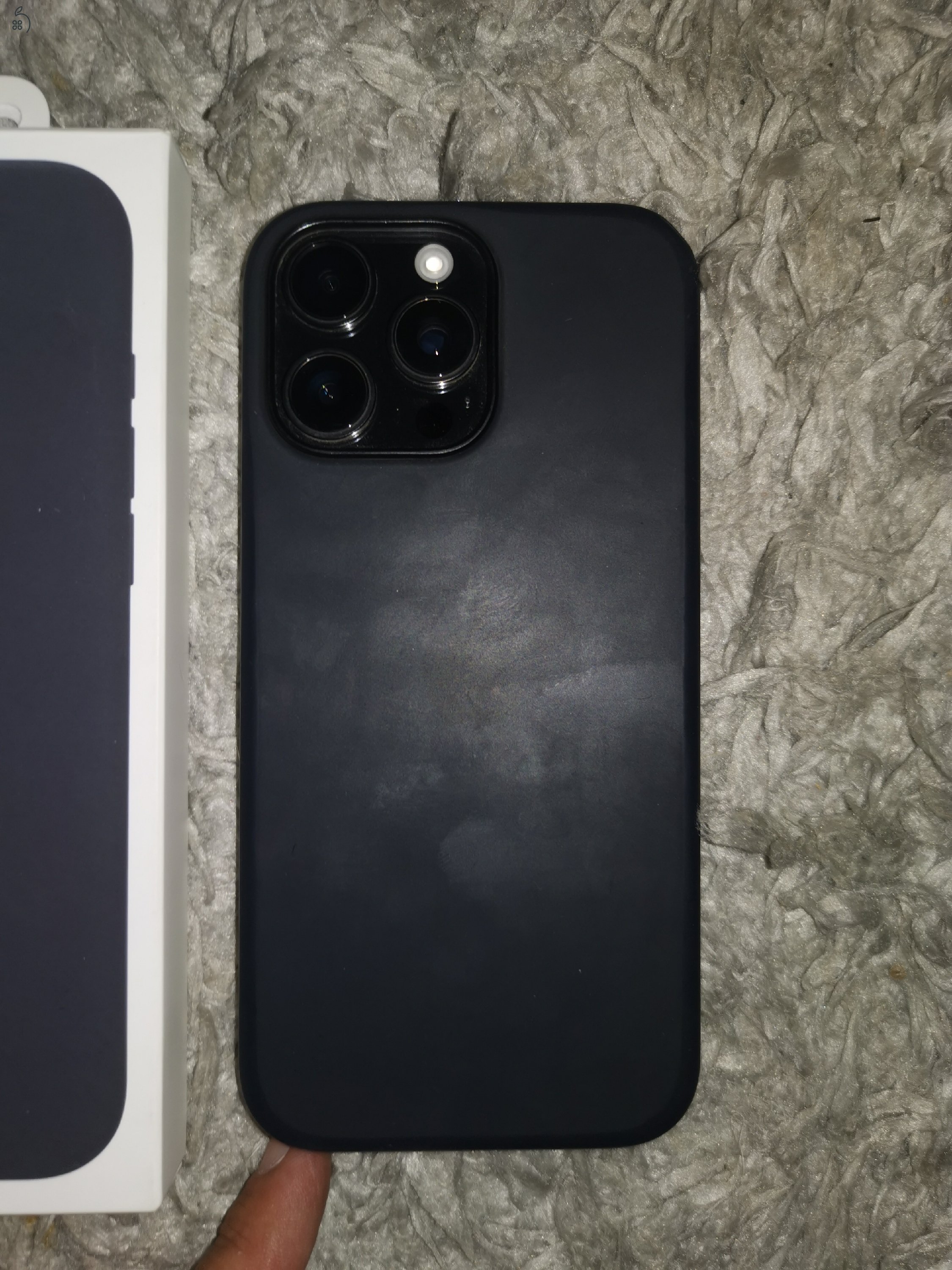 iPhone 16 pro max magánszemélytől Istyle Számla független első tulaj 256GB