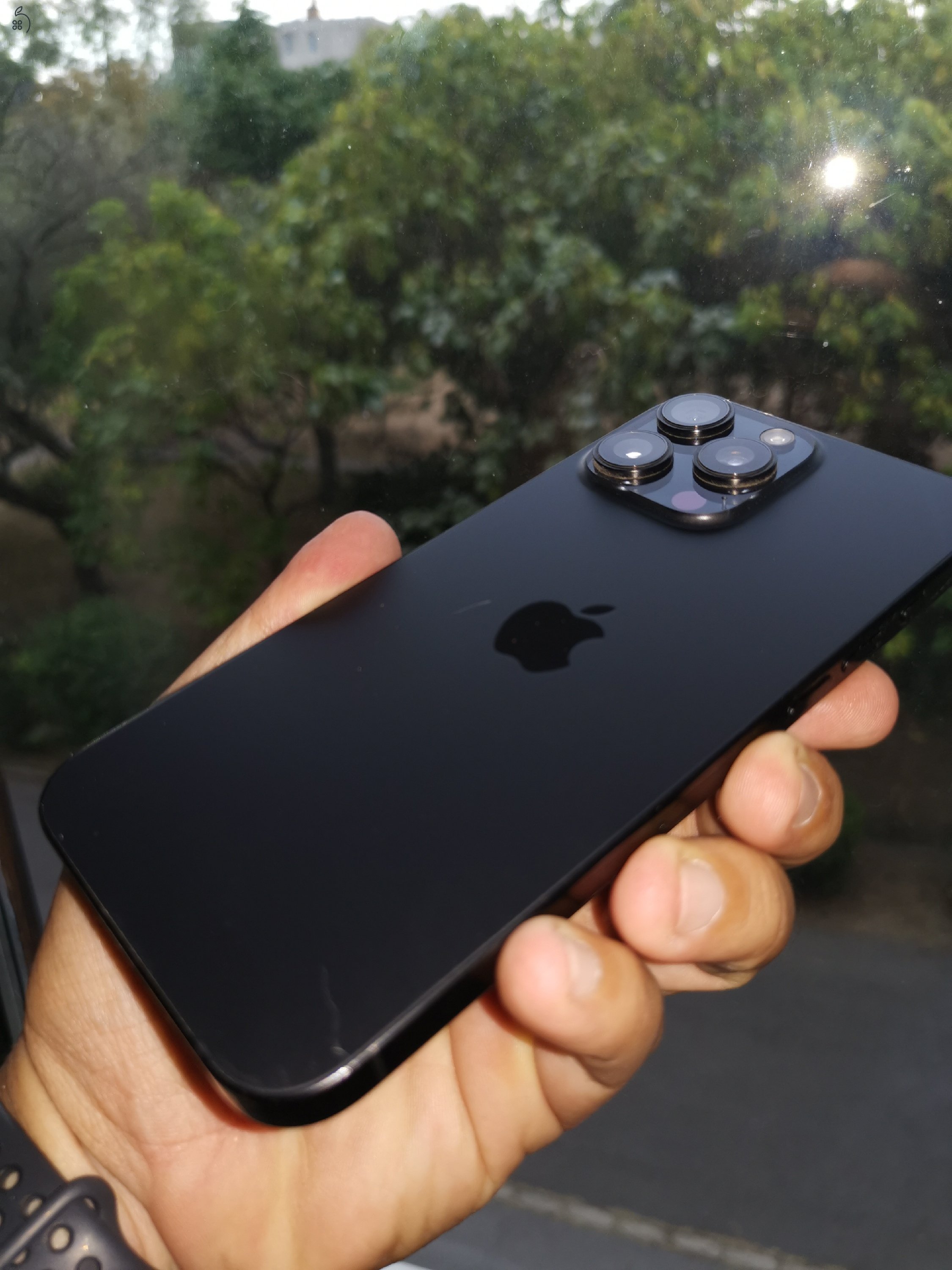 iPhone 16 pro max magánszemélytől Istyle Számla független első tulaj 256GB