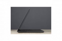 Újszerű MacBook Pro 16