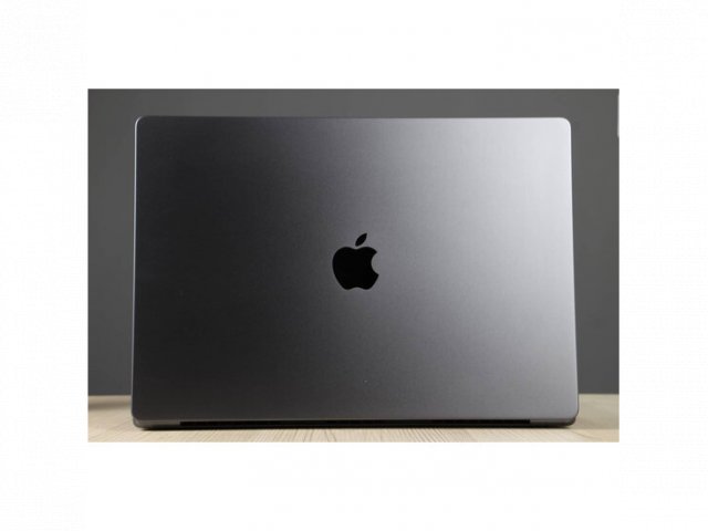 Újszerű MacBook Pro 16