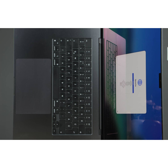 Újszerű MacBook Pro 16
