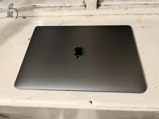 M1 Macbook Pro 2020 256/8