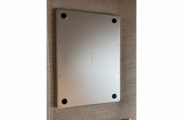 MacBook Pro 16