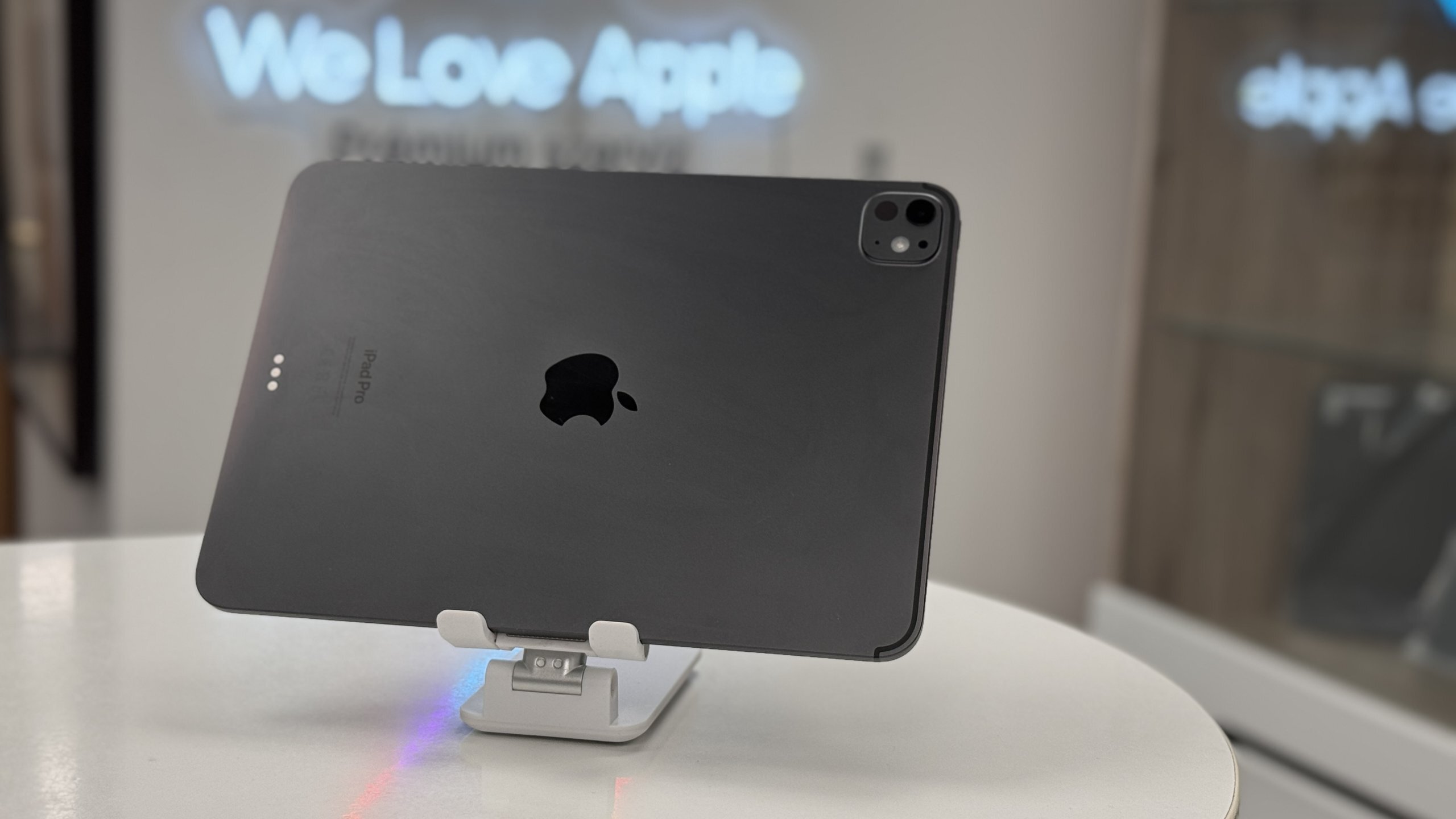 iPad Pro M4 512GB, 7th Gen, 13