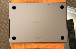 Apple MacBook Pro 14
