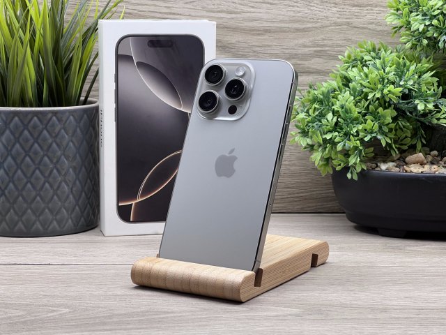 Hibátlan iPhone 16 Pro Natural Titanium 256GB 2 ÉV Garanciával 90%