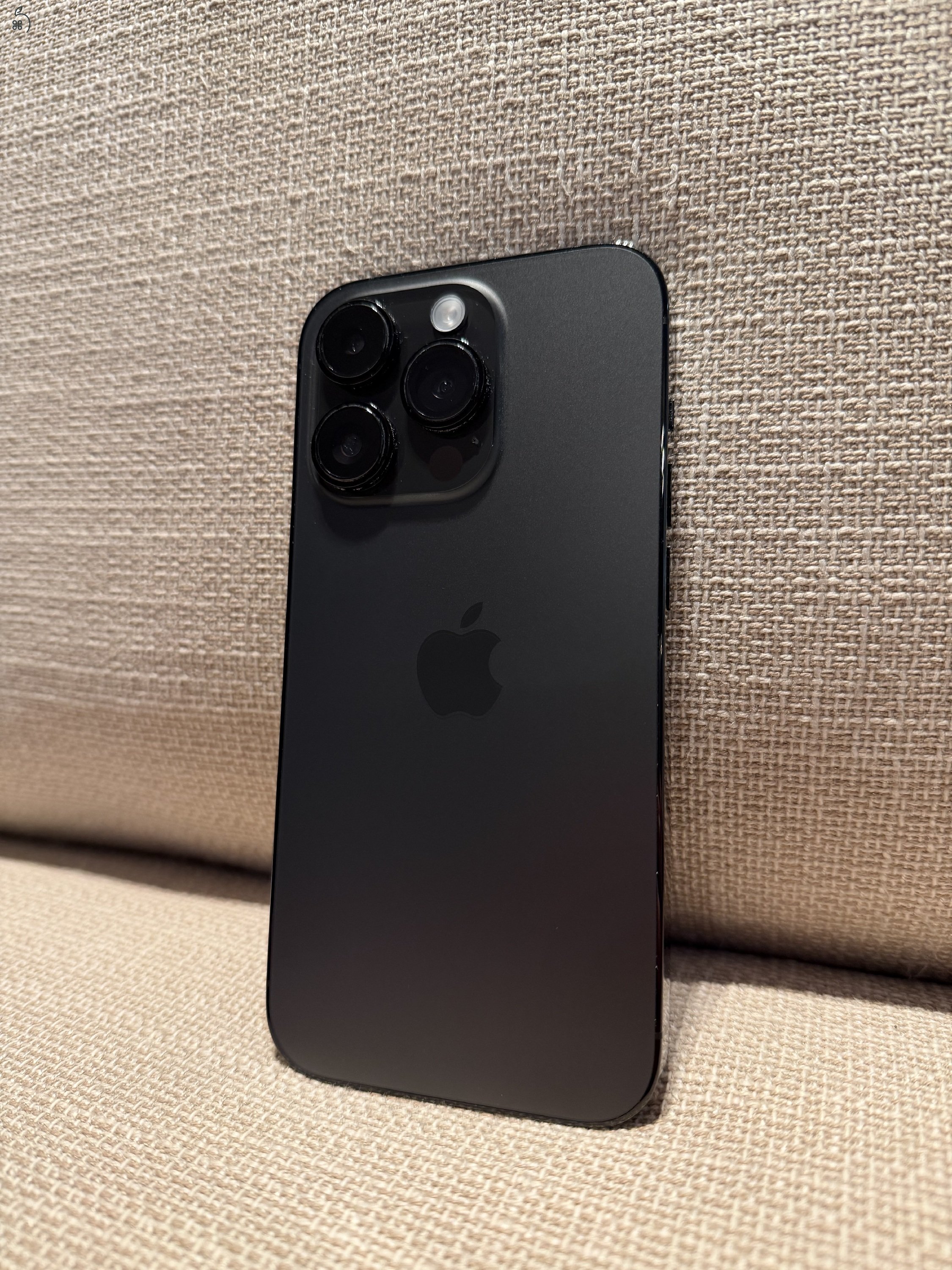 iPhone 14 Pro - Asztrofekete - 128 GB - megkímélt, hibátlan állapot – dobozzal, töltővel