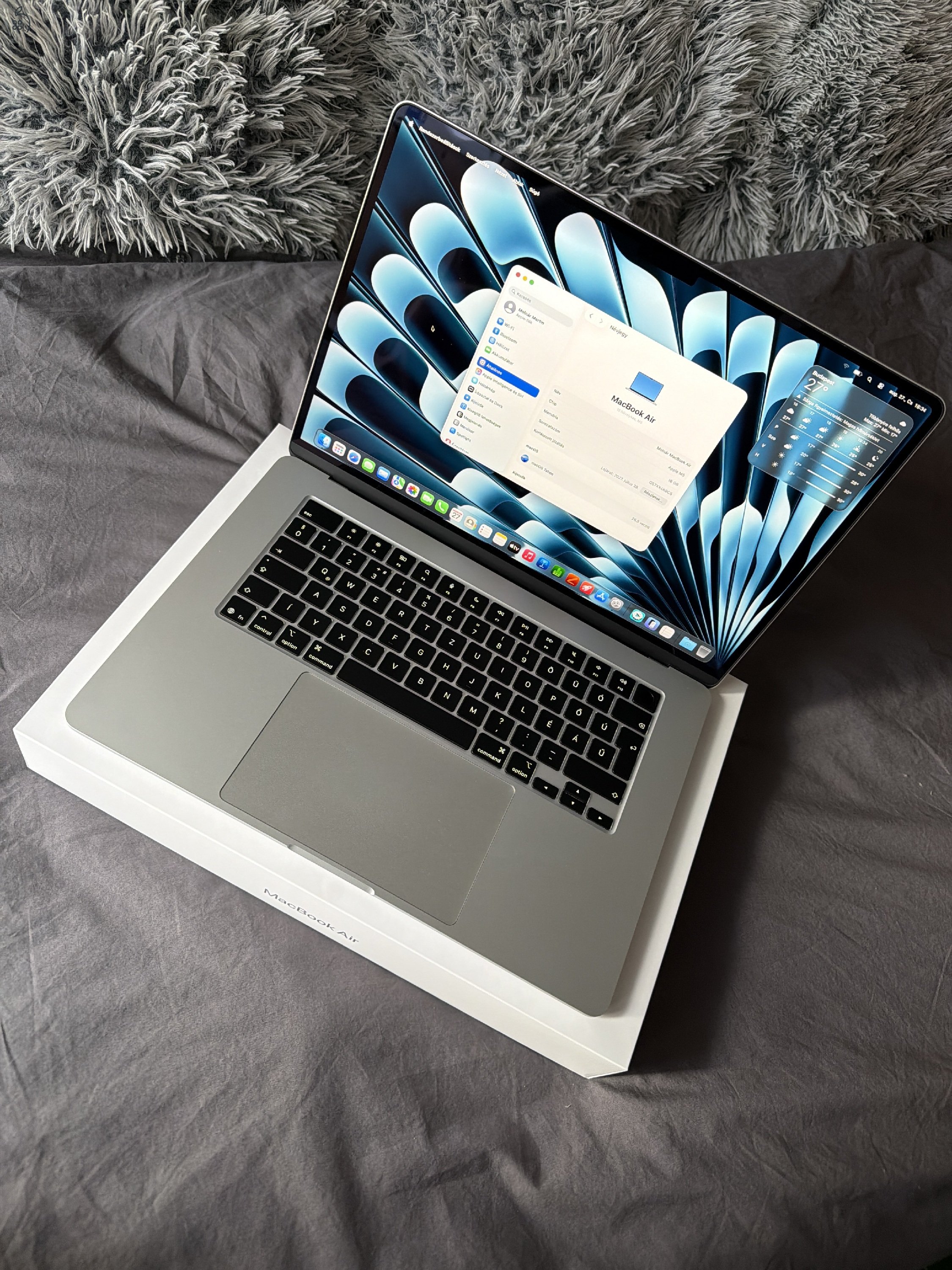 MacBook Air M5 15” – újszerű állapotban