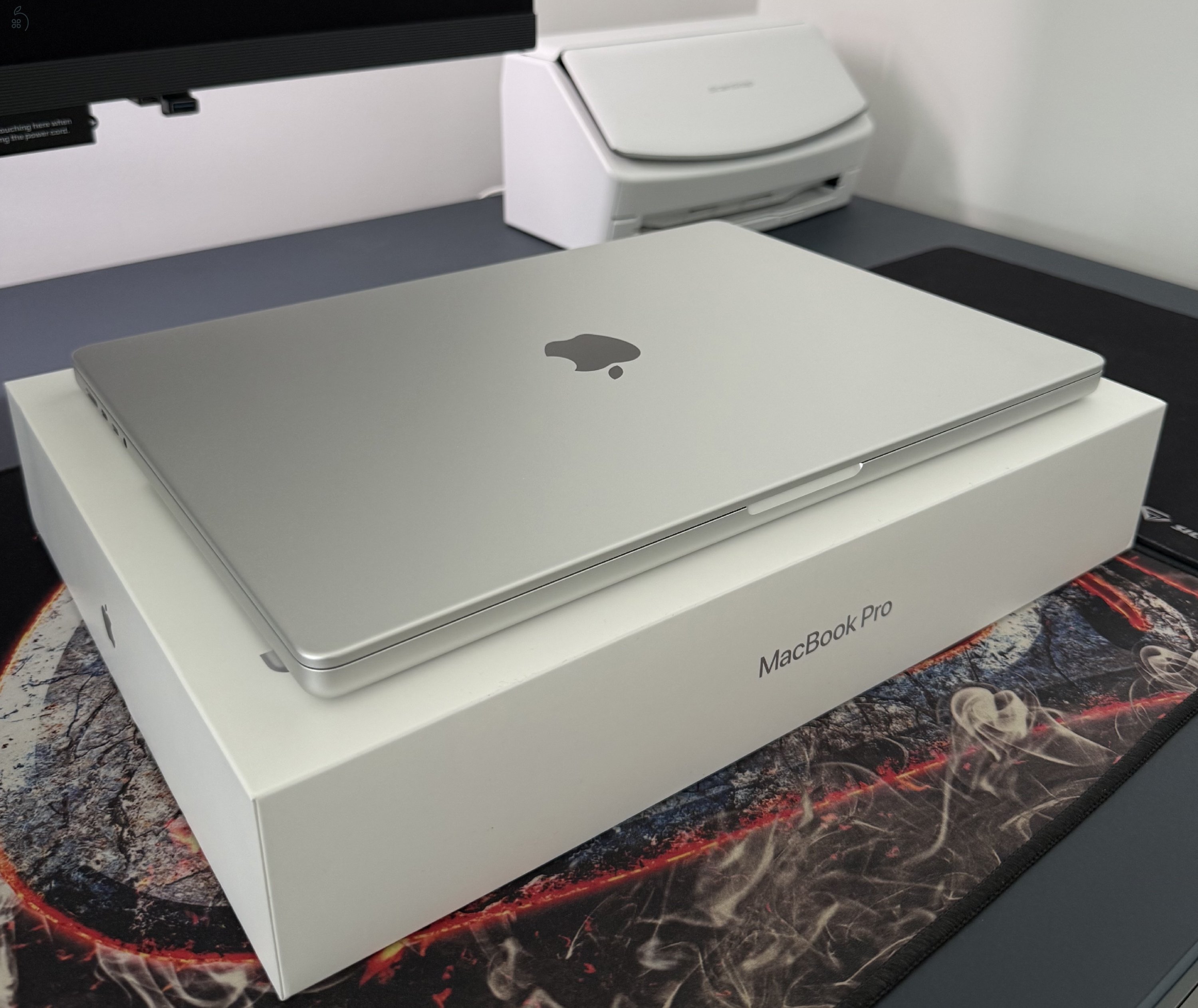 Apple MacBook Pro 16
