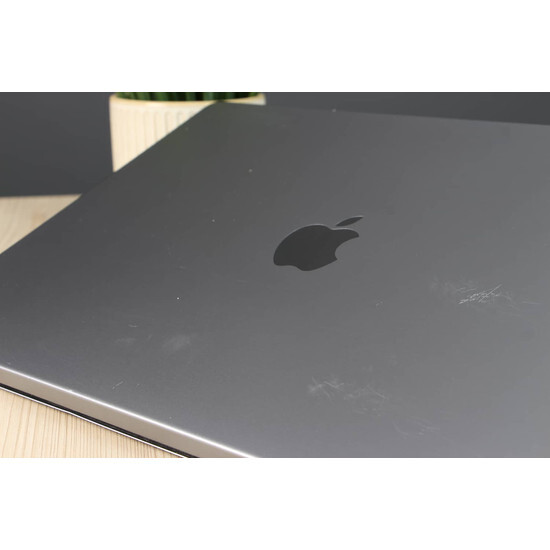 Használt MacBook Pro 16
