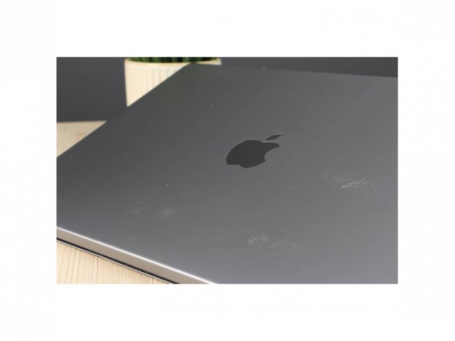 Használt MacBook Pro 16