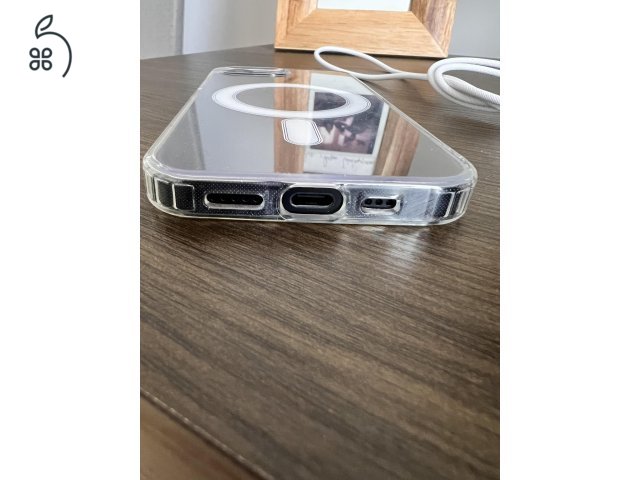 garanciális Apple iPhone 16e 128 GB újszerű