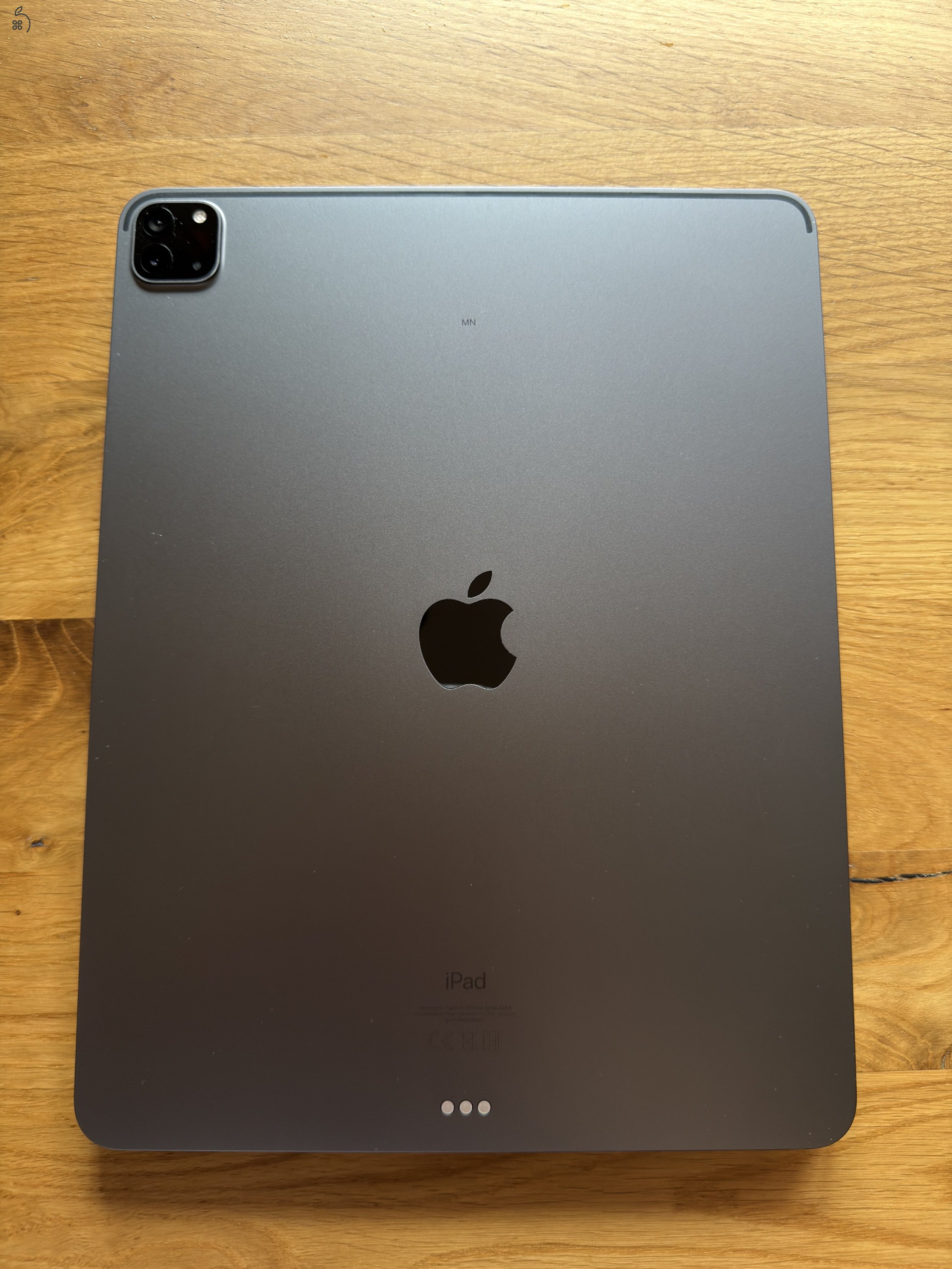 iPad Pro 12,9” 5. gen 512 GB + Apple Pencil 2 + 20W töltő – komplett csomag