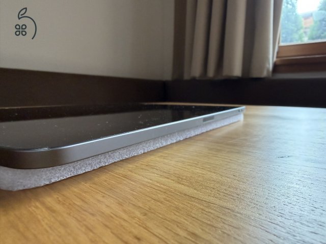 iPad Pro 12,9” 5. gen 512 GB + Apple Pencil 2 + 20W töltő – komplett csomag