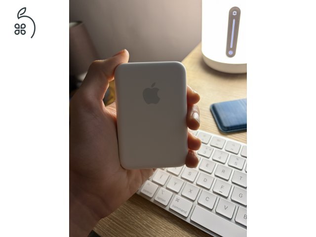 Eredeti gyári Apple Magsafe Battery Pack (Magsafe külső akkumulátor), + gyári lightning kábel
