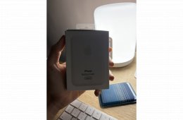 Eredeti gyári Apple Magsafe Battery Pack (Magsafe külső akkumulátor), + gyári lightning kábel