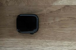 Apple Watch Series 11 GPS, 46mm - Hibátlan állapotban, karcmentesen