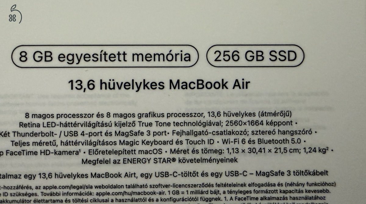 Eladó Apple MacBook Air M2 (2022) – 13,6” / 8 GB / 256 GB – hibátlan állapot