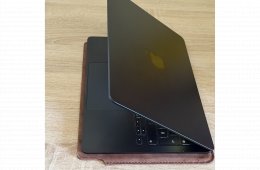 Eladó Apple MacBook Air M2 (2022) – 13,6” / 8 GB / 256 GB – hibátlan állapot